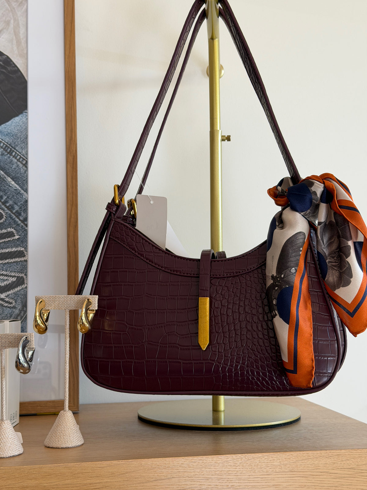 Judith Shoulder Bag