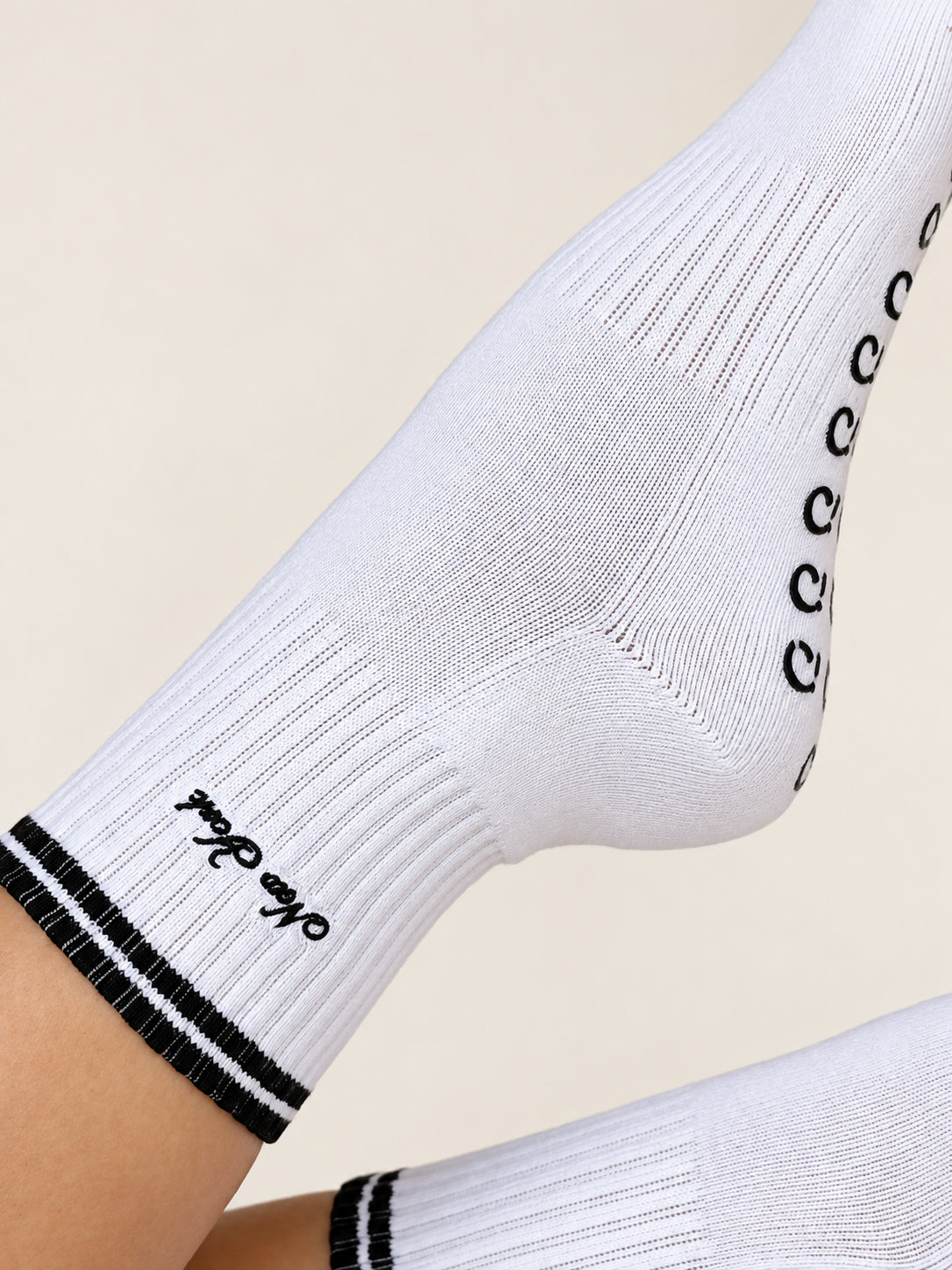 New York Embroidered Pilates Sock